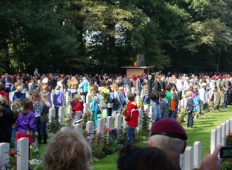 轰炸电话号码网站